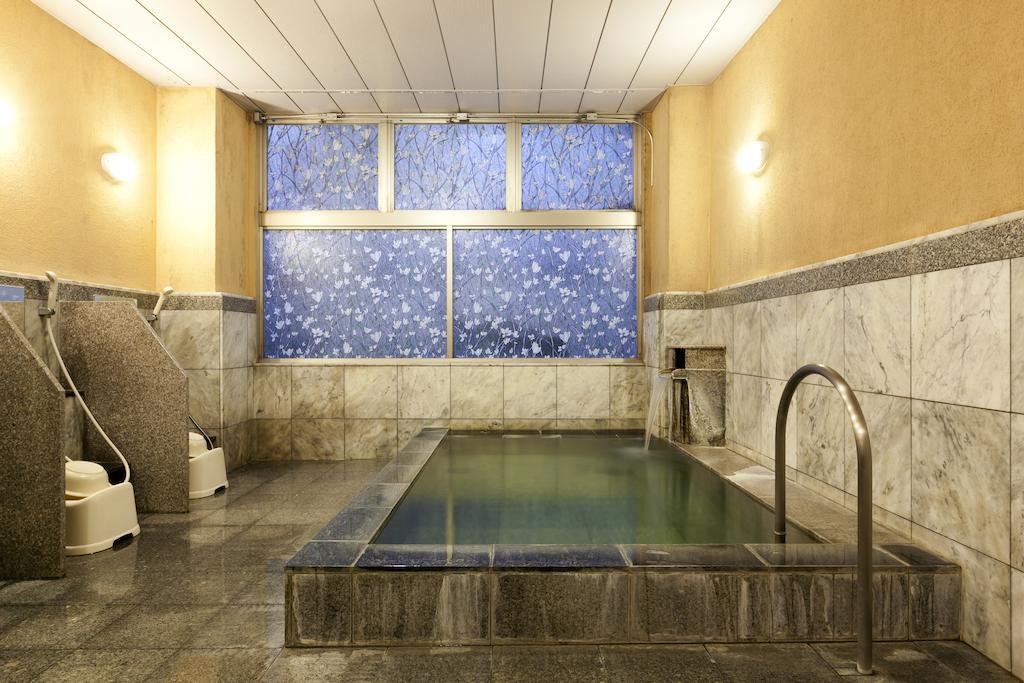 Station Hotel Au Цу Экстерьер фото