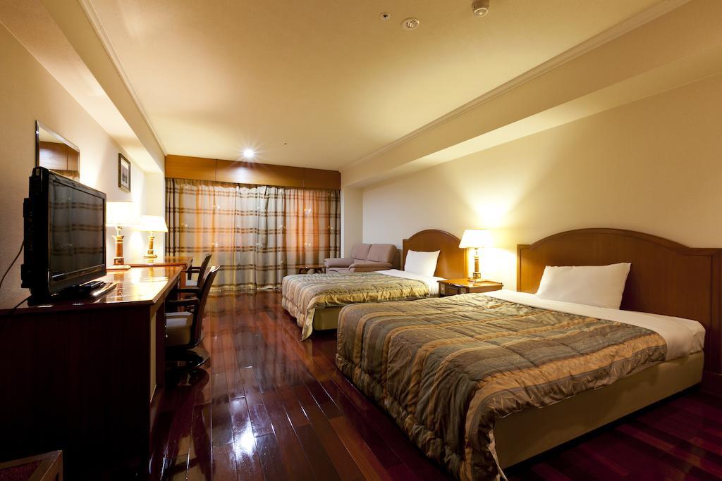 Station Hotel Au Цу Номер фото