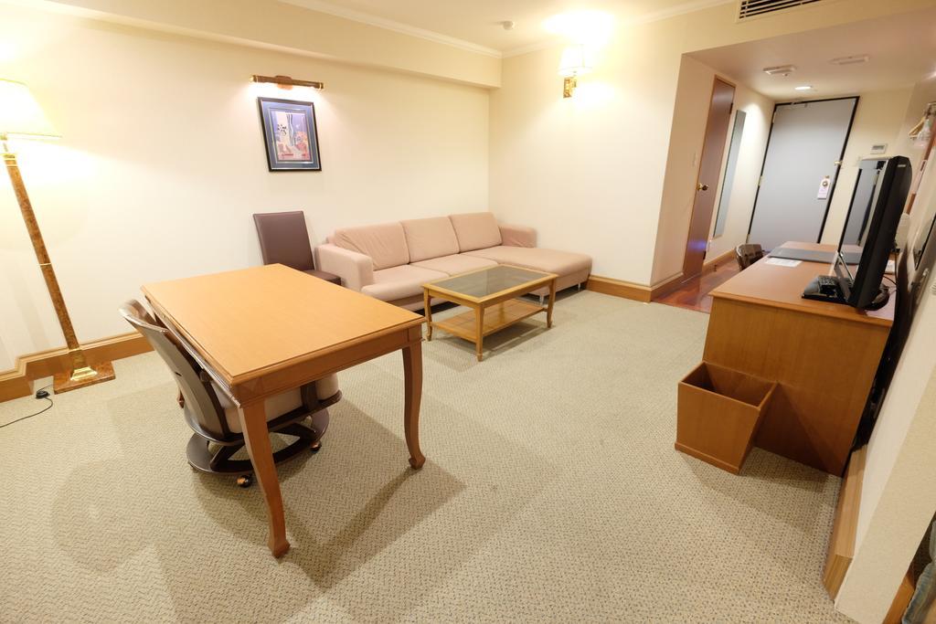 Station Hotel Au Цу Экстерьер фото